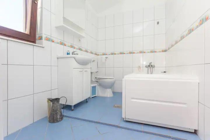 Apartment Morovic Kastela Luaran gambar